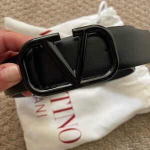Valentino Vlogo belt